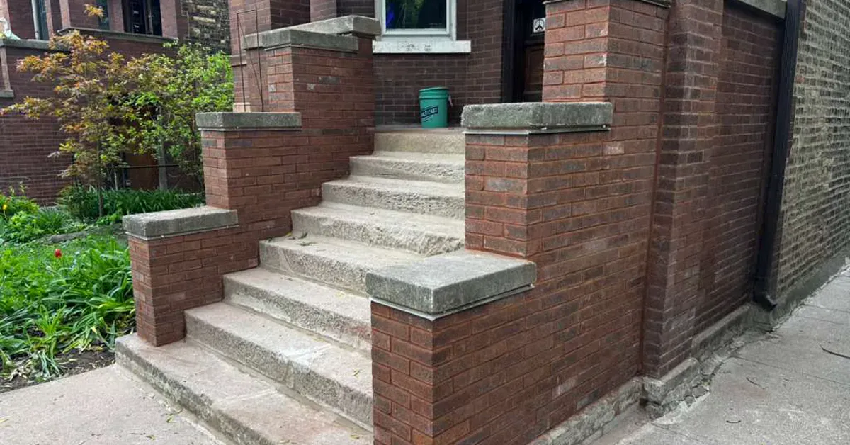 Brick front stoop after rebuild