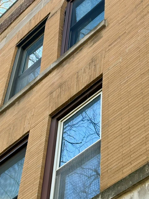 Chicago brick building before window lintel replacement